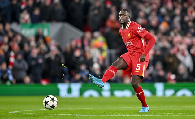 Konate dính chấn thương và nghỉ thi đấu trong 5 trận gần nhất của Liverpool.
